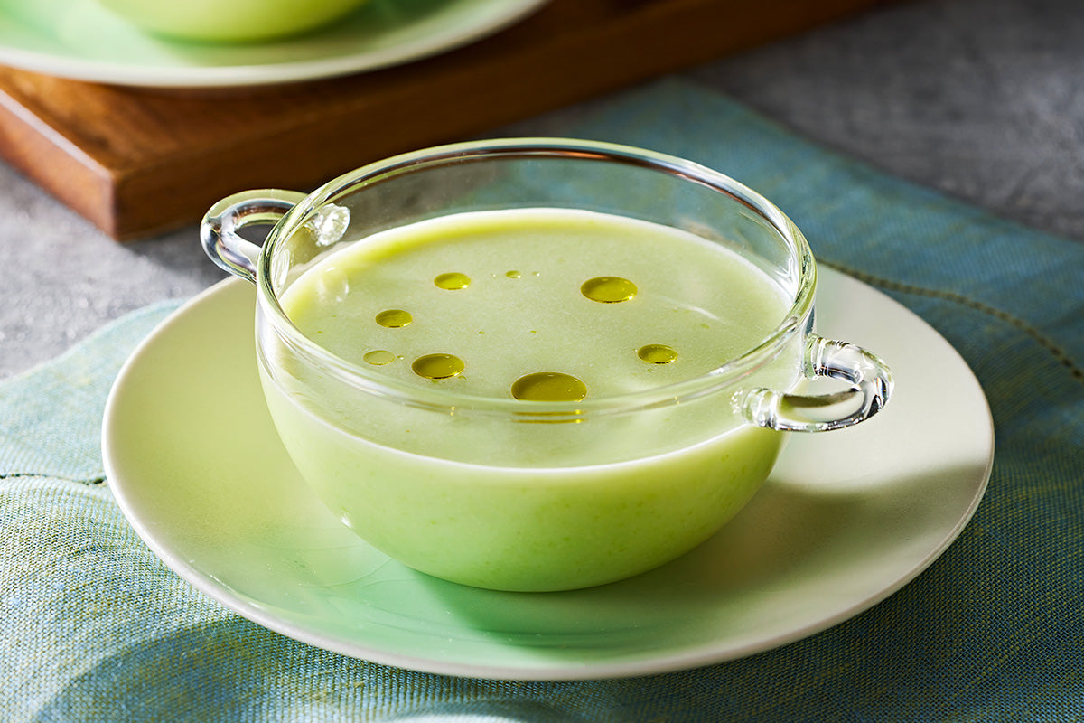 冷たい枝豆のスープ